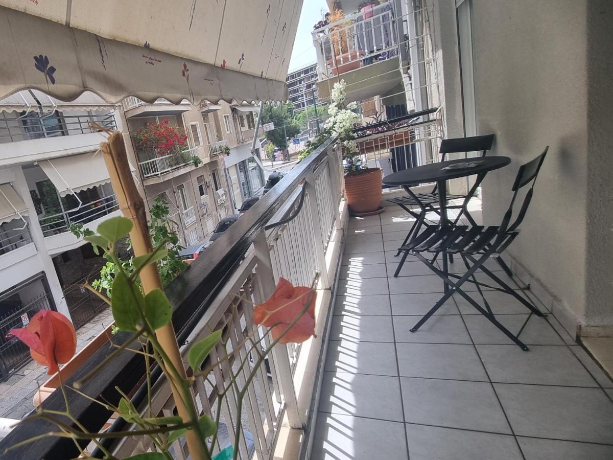 Koukaki Near The Acropolis Stylish 2 Bedroom Apartment