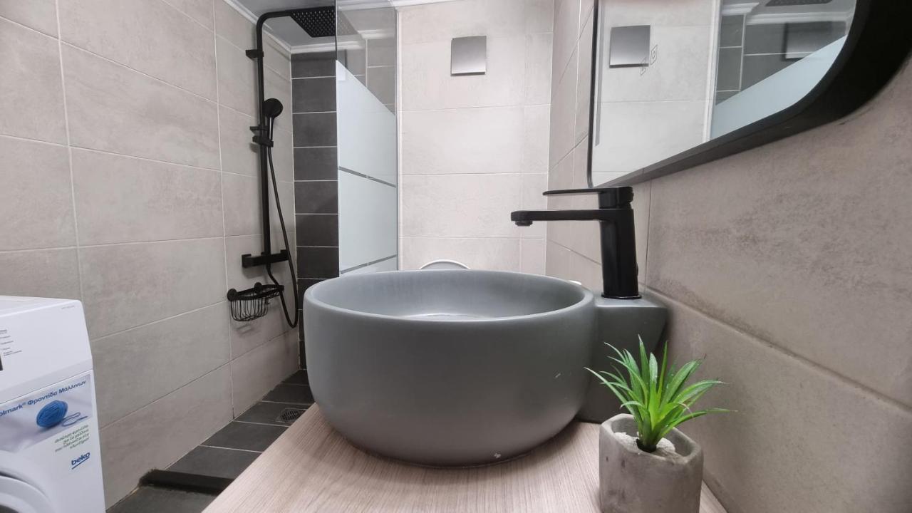Koukaki Near The Acropolis Stylish 2 Bedroom