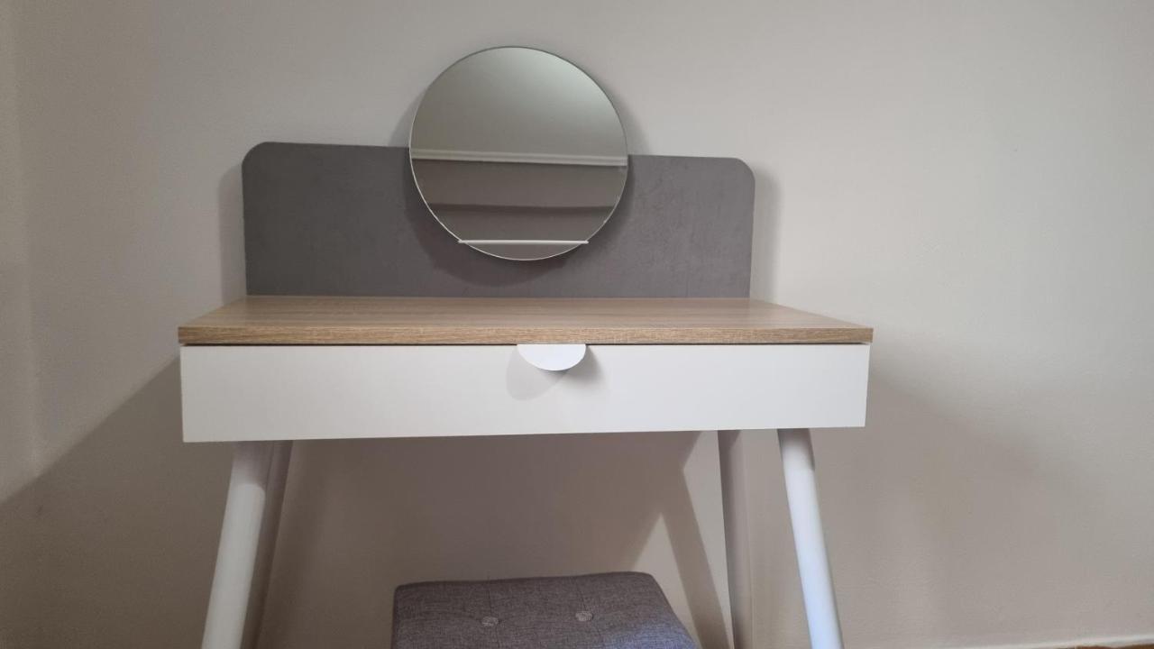 Apartment Koukaki Near The Acropolis Stylish 2 Bedroom Athens